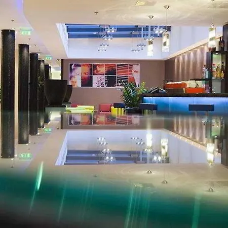 Honest By Chic & Basic