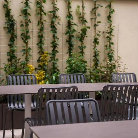 Hotel Honest By Chic & Basic Budapest