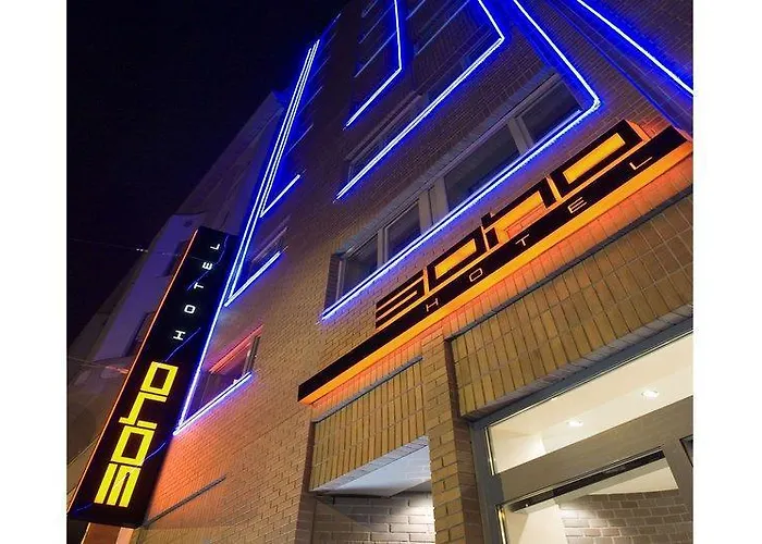 Honest By Chic & Basic Hotell