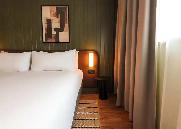 Honest By Chic & Basic Hotell