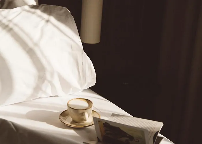 Hotell Honest By Chic & Basic 4*