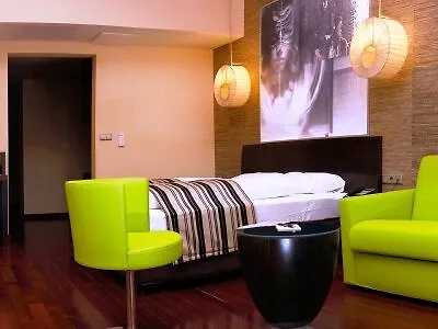 Hotell Honest By Chic & Basic Budapest