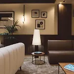 فندق Honest By Chic & Basic بودابست
