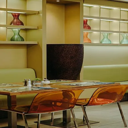 The Honest Budapest By Chic & Basic 4*