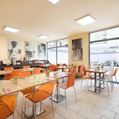 Honest By Chic & Basic