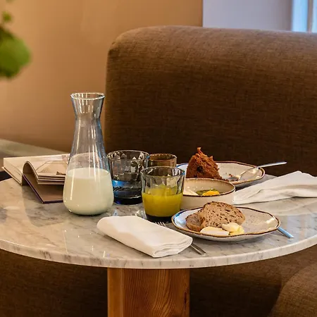 The Honest By Chic & Basic Hotel