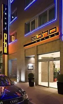 Honest By Chic & Basic 4* Budapest