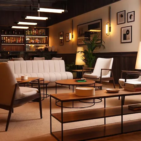 Hotel Honest By Chic & Basic