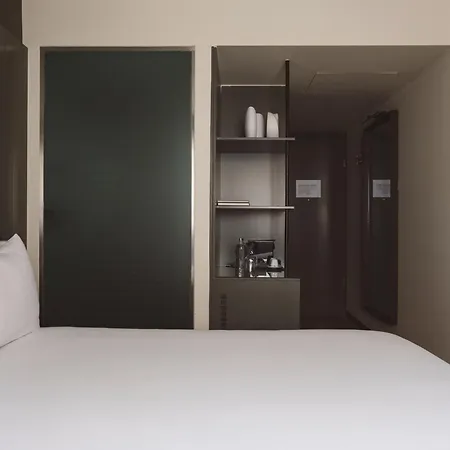 Honest By Chic&basic 4* Budapeste