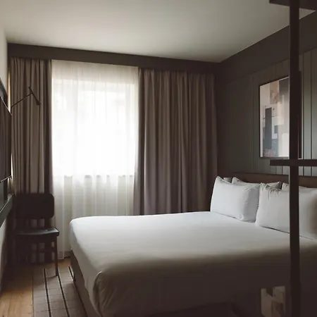 Hotel Honest By Chic&basic