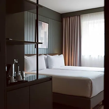 Honest By Chic&basic Hotel 4*