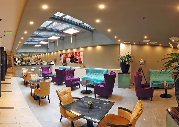 Honest By Chic & Basic Hotel