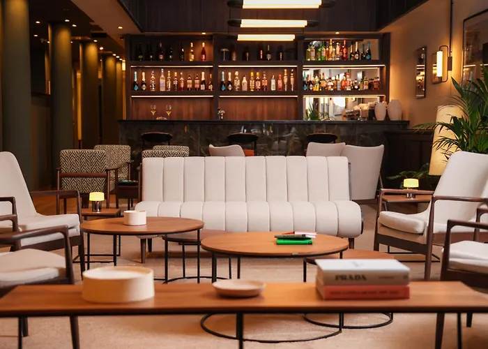 Honest By Chic & Basic 4* Budapest