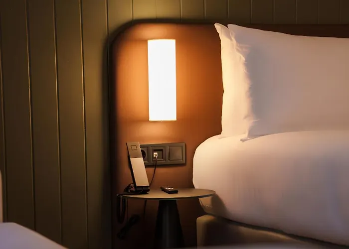 Honest By Chic & Basic