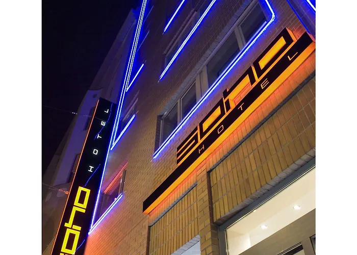 Honest By Chic & Basic Hotel 4*