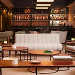Honest By Chic & Basic 4* Budapest