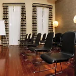 Szálloda Honest By Chic & Basic 4*