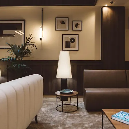 Hotel Honest By Chic & Basic Budapeste
