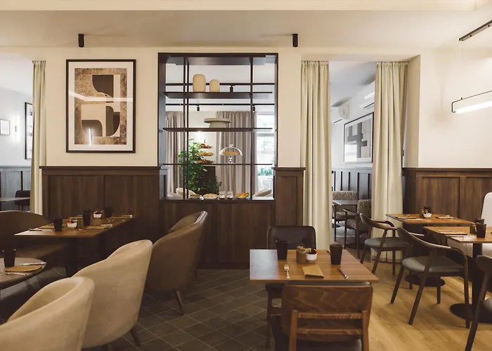 Honest By Chic & Basic