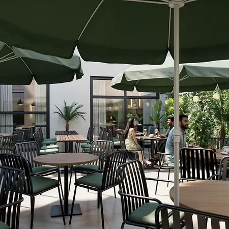 The Honest Budapest By Chic & Basic 4* Budapest