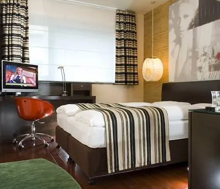 The Honest Budapest By Chic & Basic