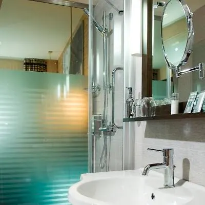 Hotel The Honest Budapest By Chic & Basic