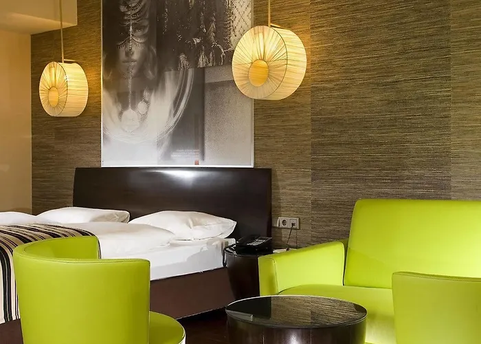 Honest By Chic & Basic Hotel Budapest