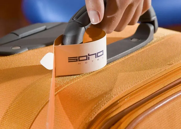 Honest By Chic & Basic Hotel